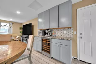 4642 Eureka Ct, Denver, CO 80239 - Photo 6