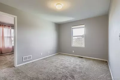 5528 Lewiston Court, Denver, CO 80239 - Photo 18