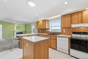 15624 Lucy Ln, Peyton, CO 80831 - Photo 6