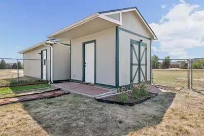 15624 Lucy Lane, Peyton, CO 80831 - Photo 38