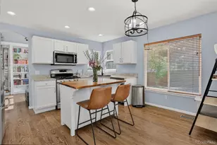 10686 W Parkhill Pl, Littleton, CO 80127 - Photo 14