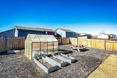 325 Walnut Street, Bennett, CO 80102 - Photo 20