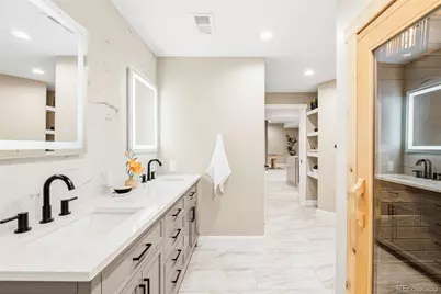 26746 E Peakview Drive, Aurora, CO 80016 - Photo 40