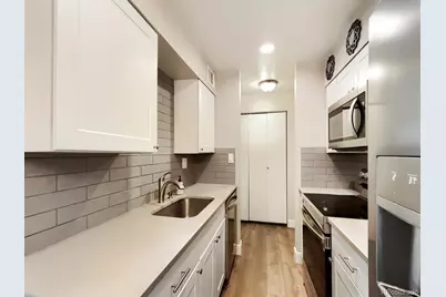 190 E Highline Circle #202, Centennial, CO 80122 - Photo 6