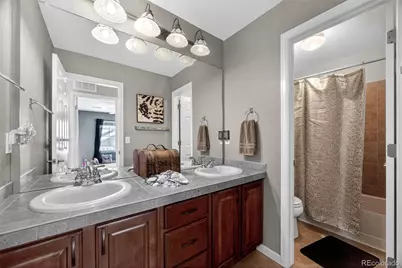 26121 E Orchard Drive, Aurora, CO 80016 - Photo 24