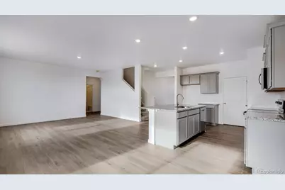 9855 Ceylon Court, Commerce City, CO 80022 - Photo 16