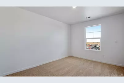 9855 Ceylon Court, Commerce City, CO 80022 - Photo 38