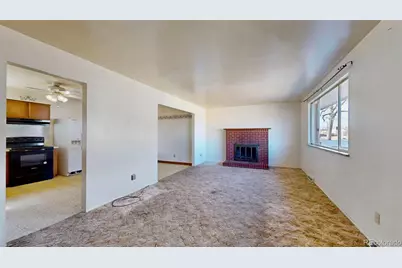 7464 W Louisiana Avenue, Lakewood, CO 80232 - Photo 2