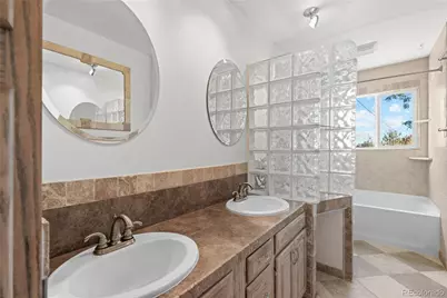 10959 Lynne Avenue, Lafayette, CO 80026 - Photo 12