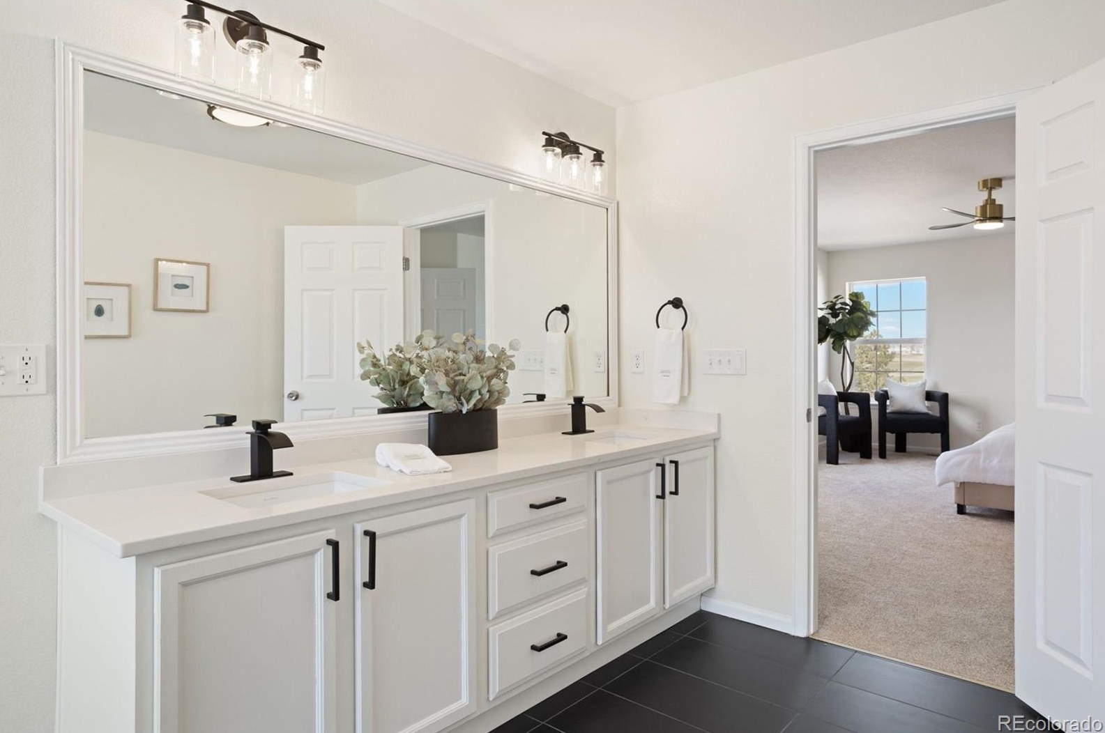 5183 Netherland St, Denver CO  80249-8240 exterior