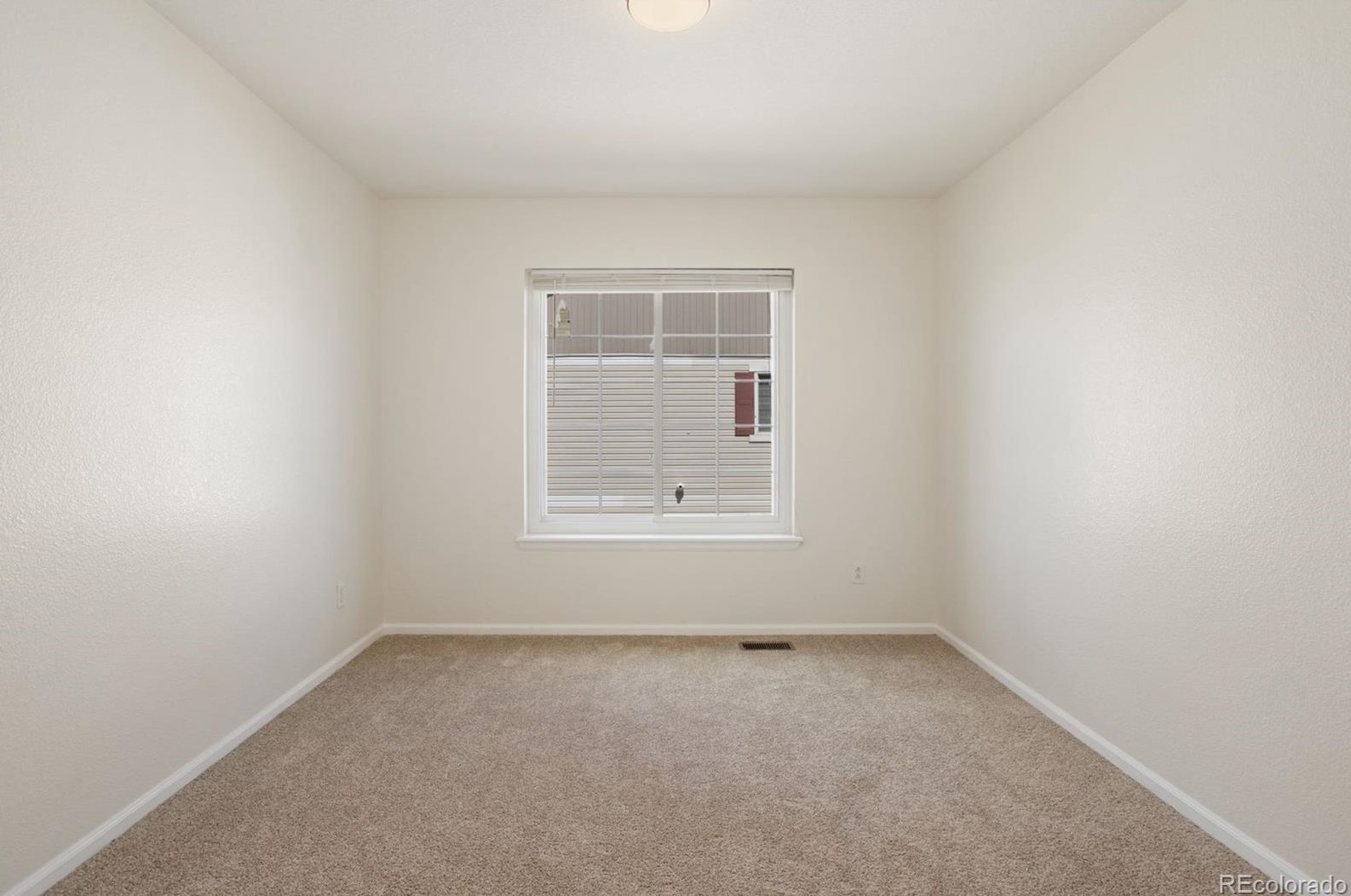 5183 Netherland St, Denver CO  80249-8240 exterior