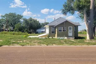 420 E 2nd St, Julesburg, CO 80737 - Photo 2