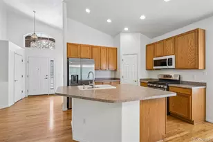 13692 Plaster Cir, Broomfield, CO 80023 - Photo 6