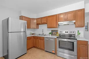 5504 Sable St, Denver, CO 80239 - Photo 12