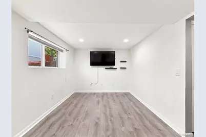 1050 S Monaco St Parkway, Denver, CO 80224 - Photo 14