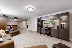 9450 E Evans Pl, Denver, CO 80231 - Photo 34