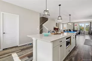 8871 Southurst St, Littleton, CO 80129 - Photo 10