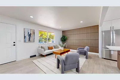 367 S Queen Circle, Lakewood, CO 80226 - Photo 6