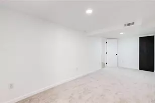 367 S Queen Cir, Lakewood, CO 80226 - Photo 30