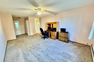 585 S Alton Way, Denver, CO 80247 - Photo 4