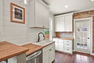 2952 N Vine St, Denver, CO 80205 - Photo 14