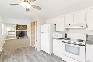 7748 Everett Way, Arvada, CO 80005 - Photo 6
