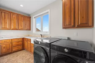 15501 Fairway Dr, Commerce City, CO 80022 - Photo 30