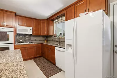 12946 E 2nd Avenue, Aurora, CO 80011 - Photo 10