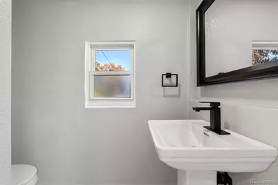 538 S Osceola Street, Denver, CO 80219 - Photo 14