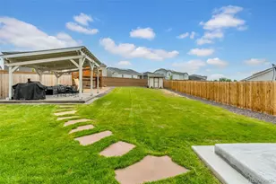 757 Griffith St, Lochbuie, CO 80603 - Photo 4