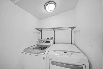 1764 Oakland Street, Aurora, CO 80010 - Photo 10