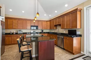 8552 Gold Peak Ln, Highlands Ranch, CO 80130 - Photo 6