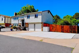 1501 S Dawson St, Aurora, CO 80012 - Photo 2