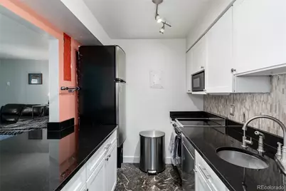 1270 N Marion Street #505, Denver, CO 80218 - Photo 8