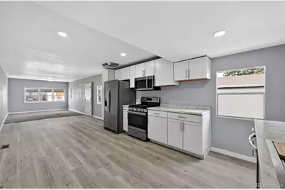 2100 W 100th Avenue, Thornton, CO 80260 - Photo 4