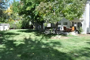 25 Brookside Dr, Greenwood Village, CO 80121 - Photo 44