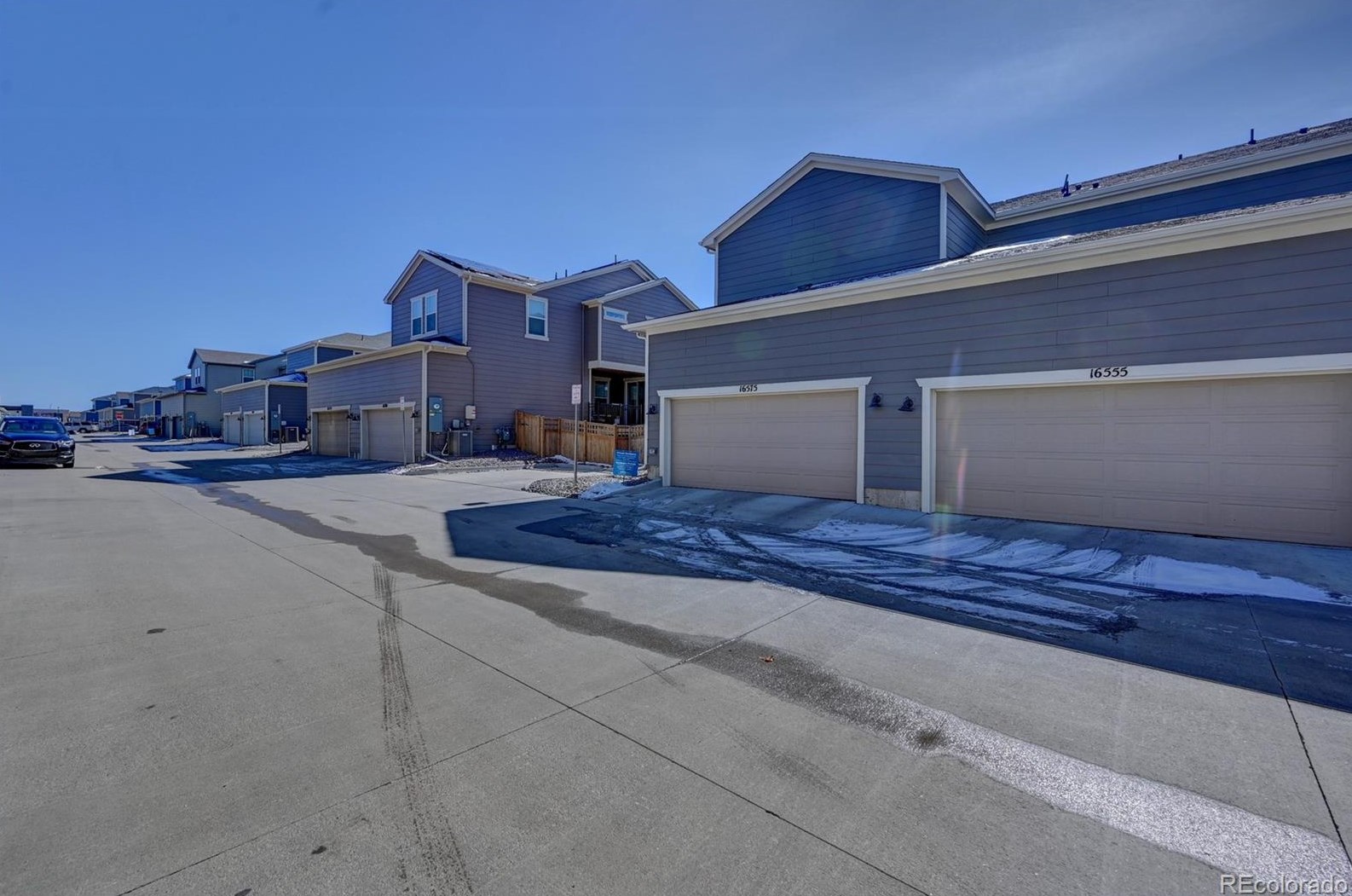 16575 Alameda Pkwy, Denver CO  80017-2095 exterior