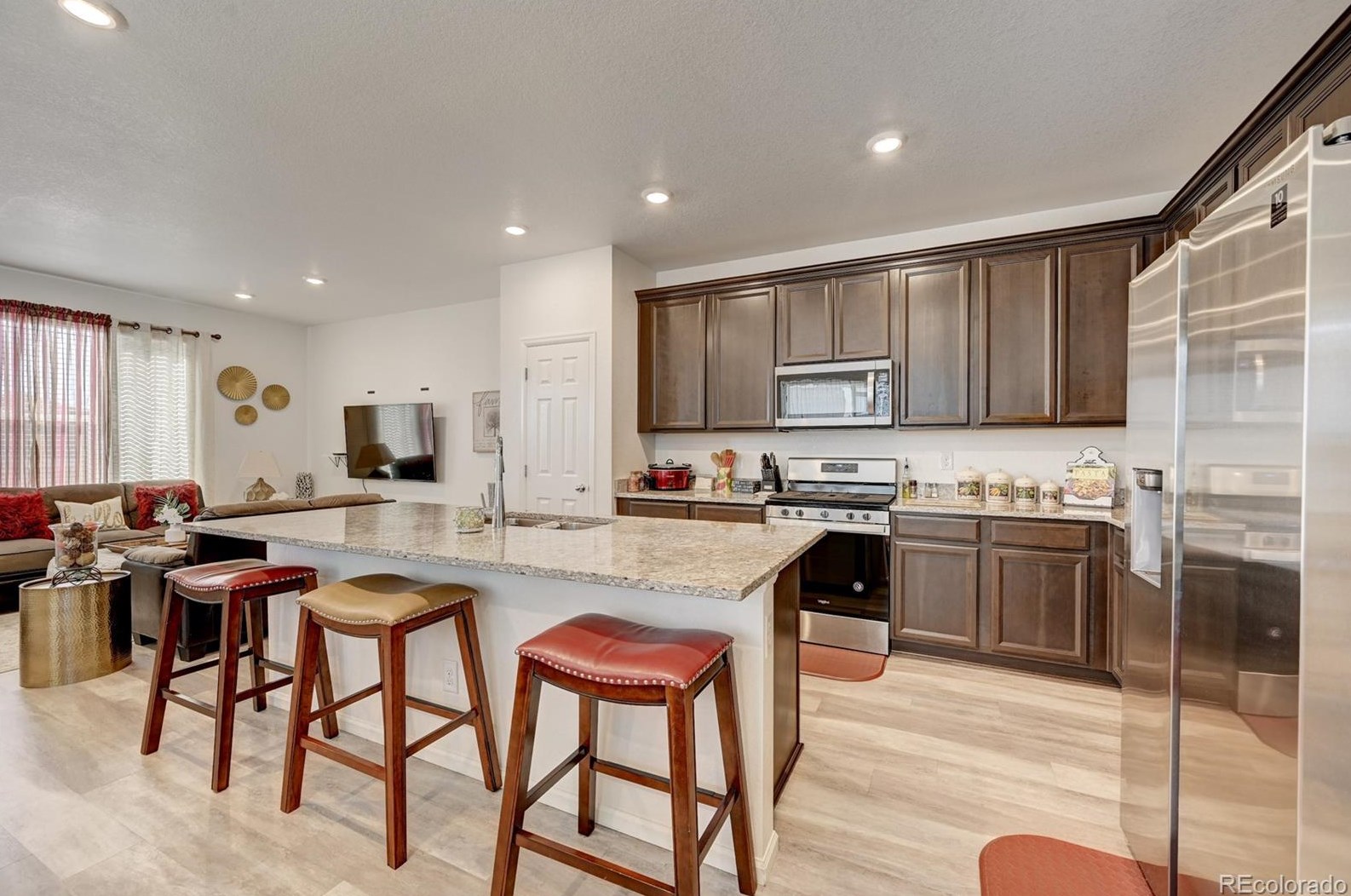 16575 Alameda Pkwy, Denver CO  80017-2095 exterior