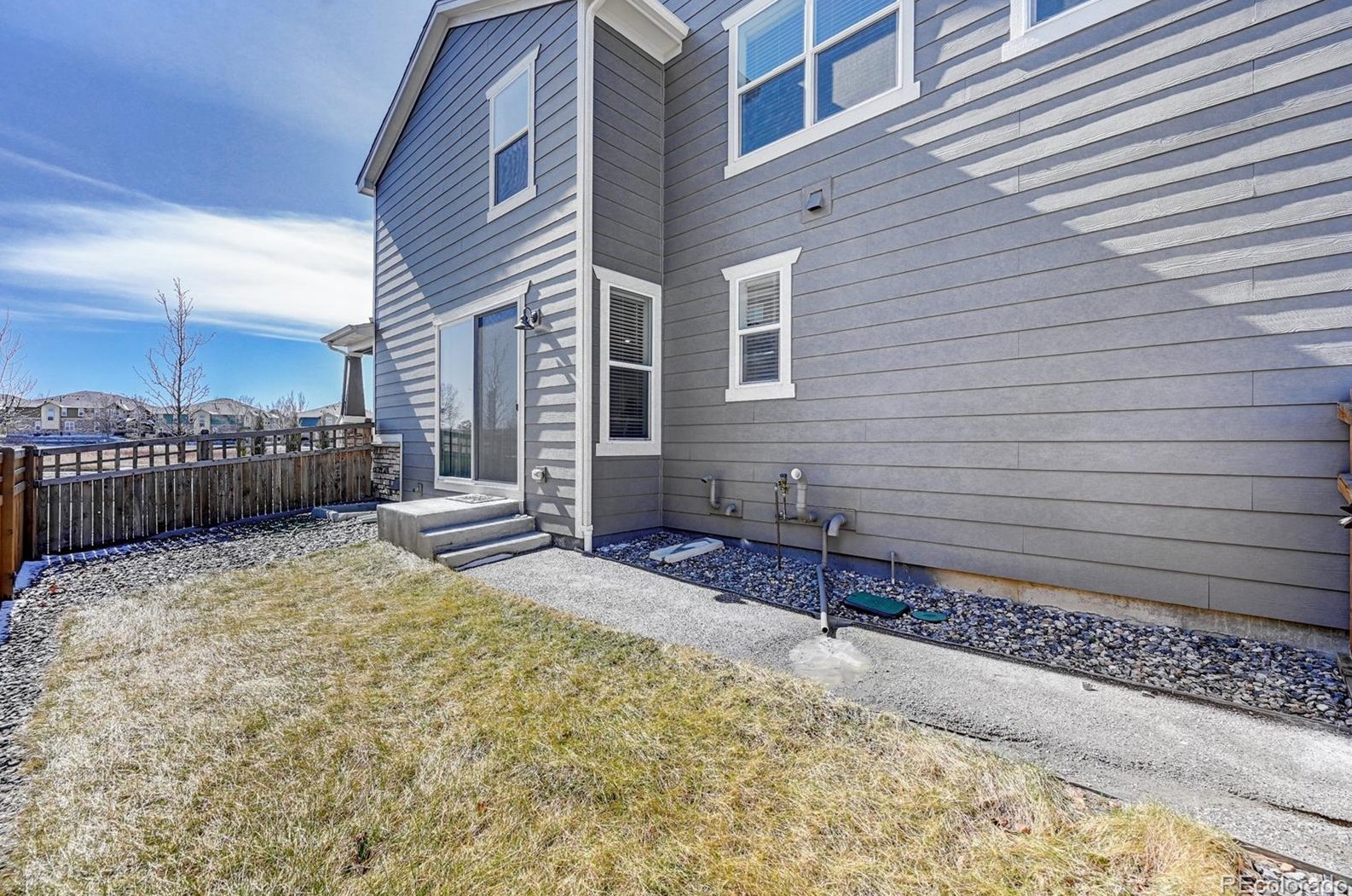 16575 Alameda Pkwy, Denver CO  80017-2095 exterior