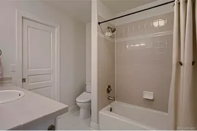 8561 Colonial Drive, Lone Tree, CO 80124 - Photo 26