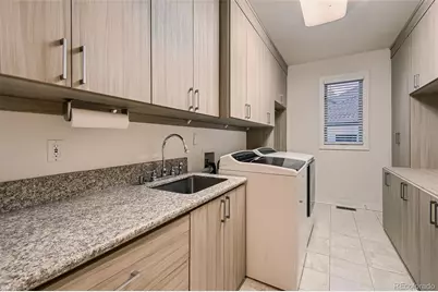 8561 Colonial Drive, Lone Tree, CO 80124 - Photo 28