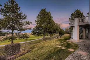 8561 Colonial Dr, Lone Tree, CO 80124 - Photo 4