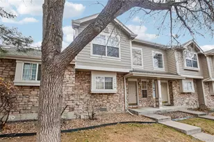 1147 S Ventura Cir, Aurora, CO 80017 - Photo 2