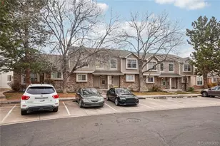 1147 S Ventura Cir, Aurora, CO 80017 - Photo 4