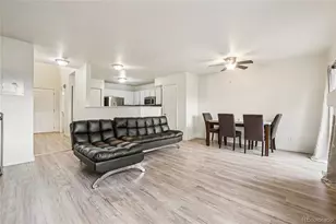 1147 S Ventura Cir, Aurora, CO 80017 - Photo 10