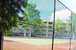 1302 S Parker Rd, Denver, CO 80231 - Photo 20