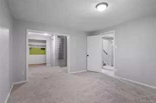 1024 S Hazel Ct, Denver, CO 80219 - Photo 10