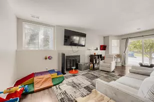 17642 E Loyola Dr, Aurora, CO 80013 - Photo 2