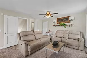 19913 E Progress Pl, Centennial, CO 80015 - Photo 8