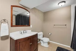 19913 E Progress Pl, Centennial, CO 80015 - Photo 24